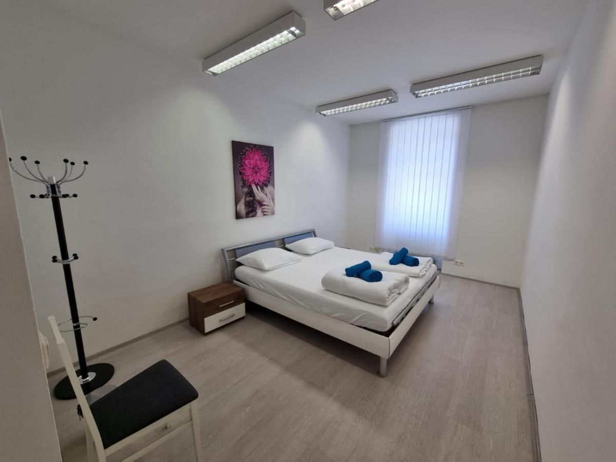 Rosens Wien المظهر الخارجي الصورة