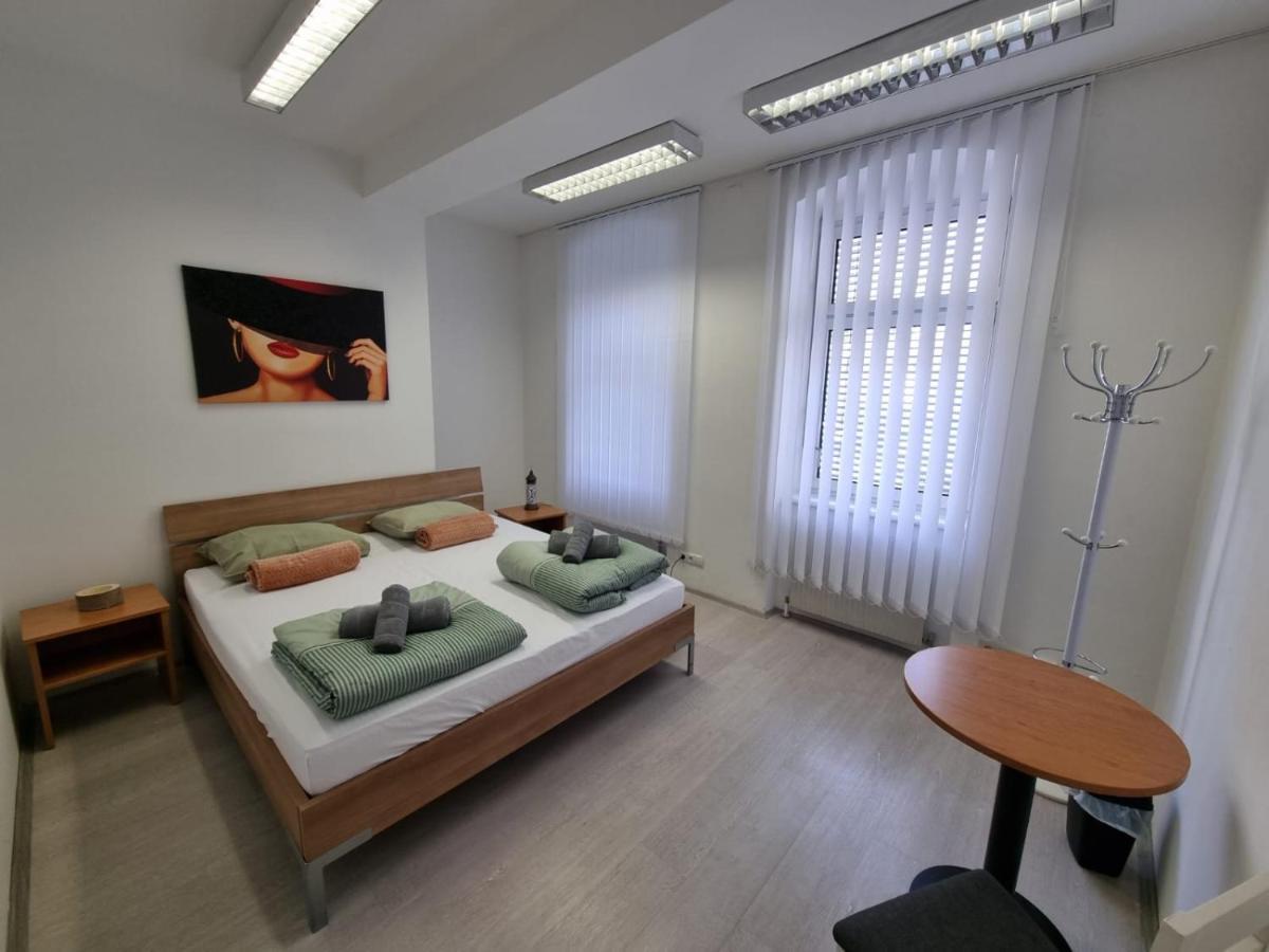 Rosens Wien المظهر الخارجي الصورة